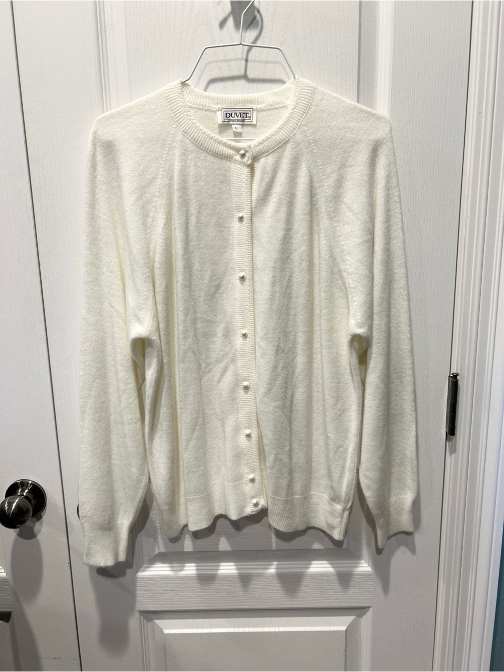 Vintage Duvet Pearl Button Cardigan Sz. L White Cream Ivory Made in USA 80s 90s⁠